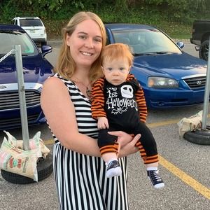 Meet your Posher, Casey